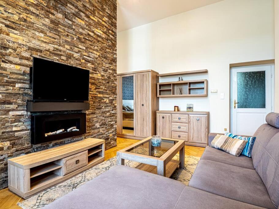 Westend Apartment 布达佩斯 外观 照片